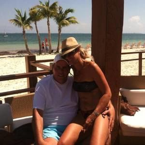 Meet your Posher, Carrie